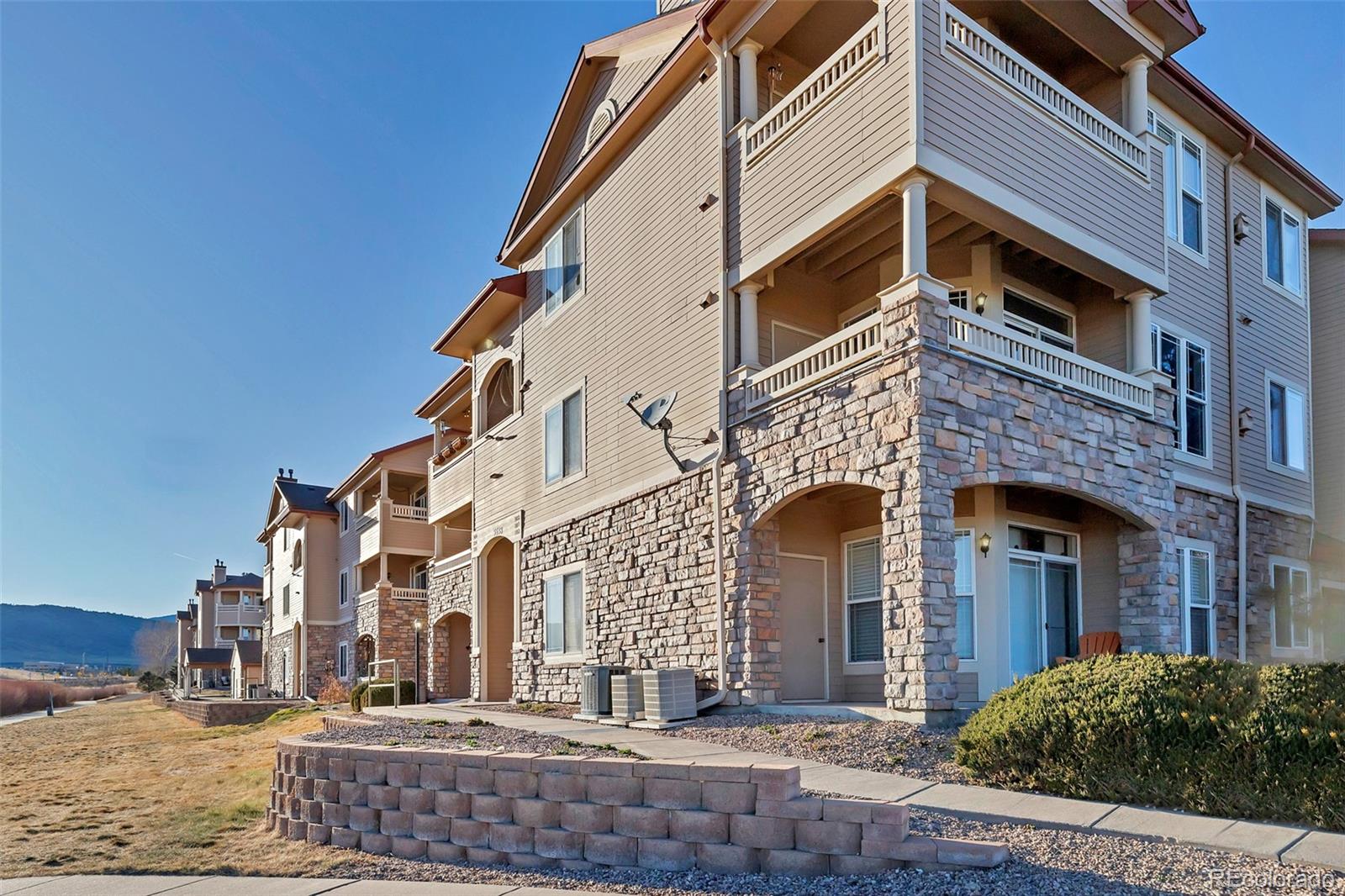 MLS Image #36 for 9538 w san juan circle,littleton, Colorado