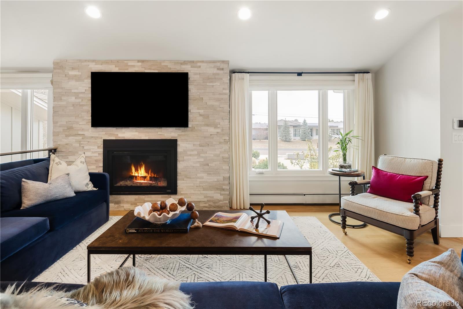 MLS Image #15 for 3720 s dahlia street,denver, Colorado