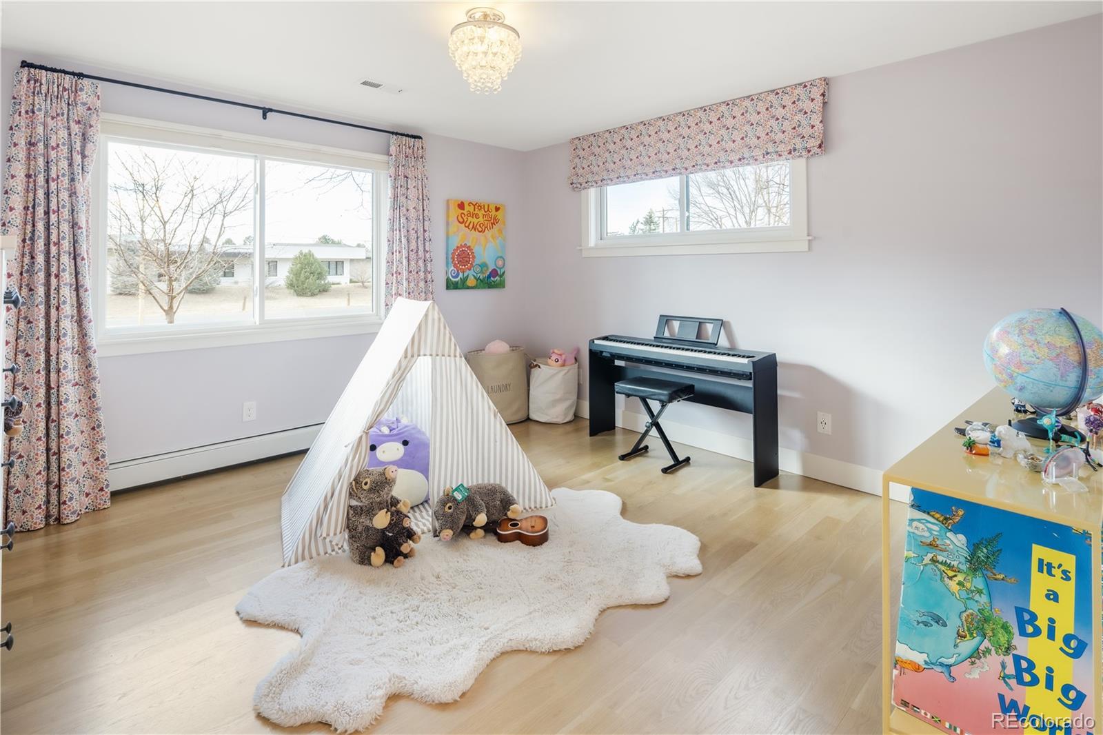 MLS Image #26 for 3720 s dahlia street,denver, Colorado