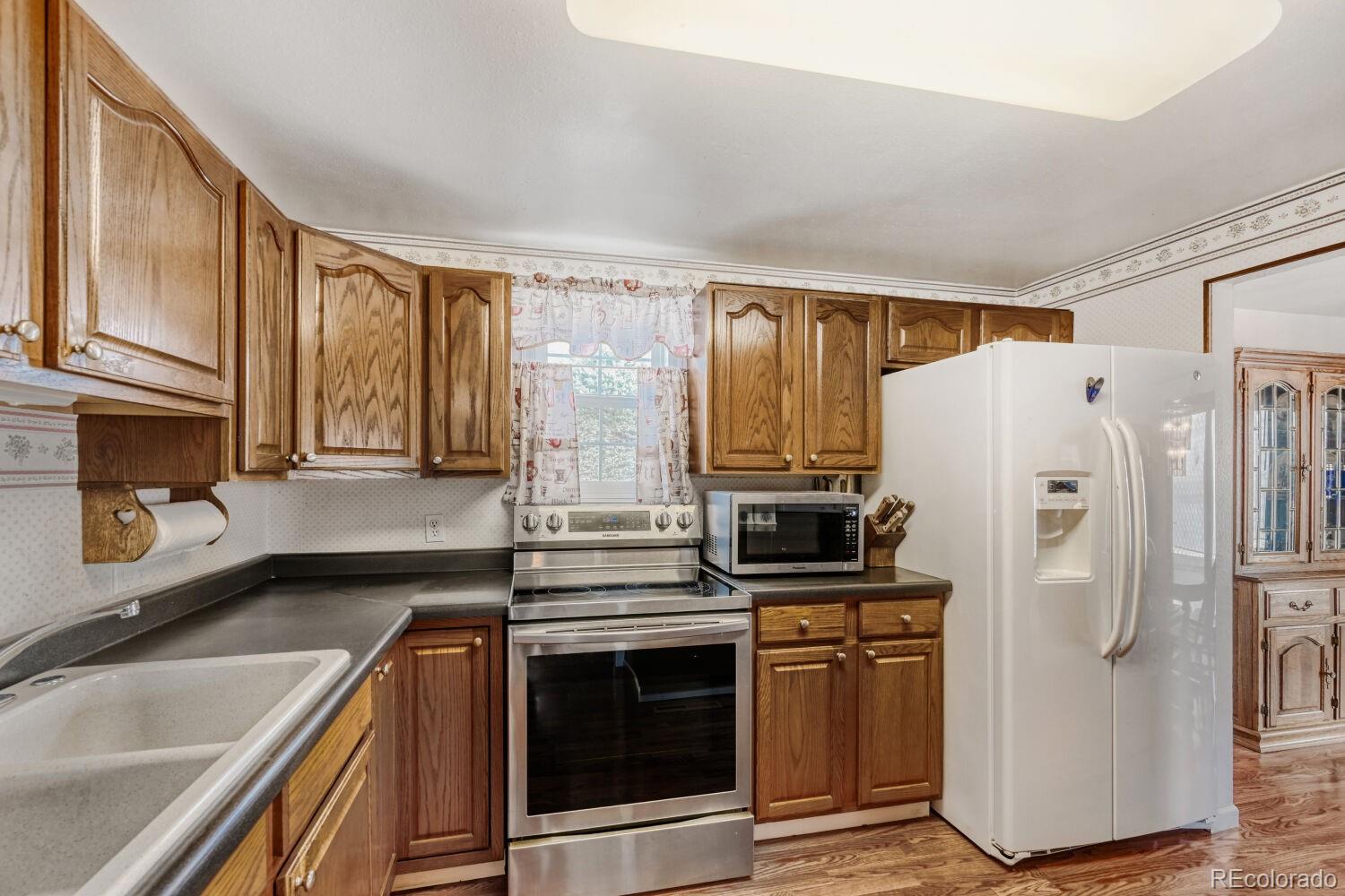 MLS Image #4 for 145  placer avenue,longmont, Colorado