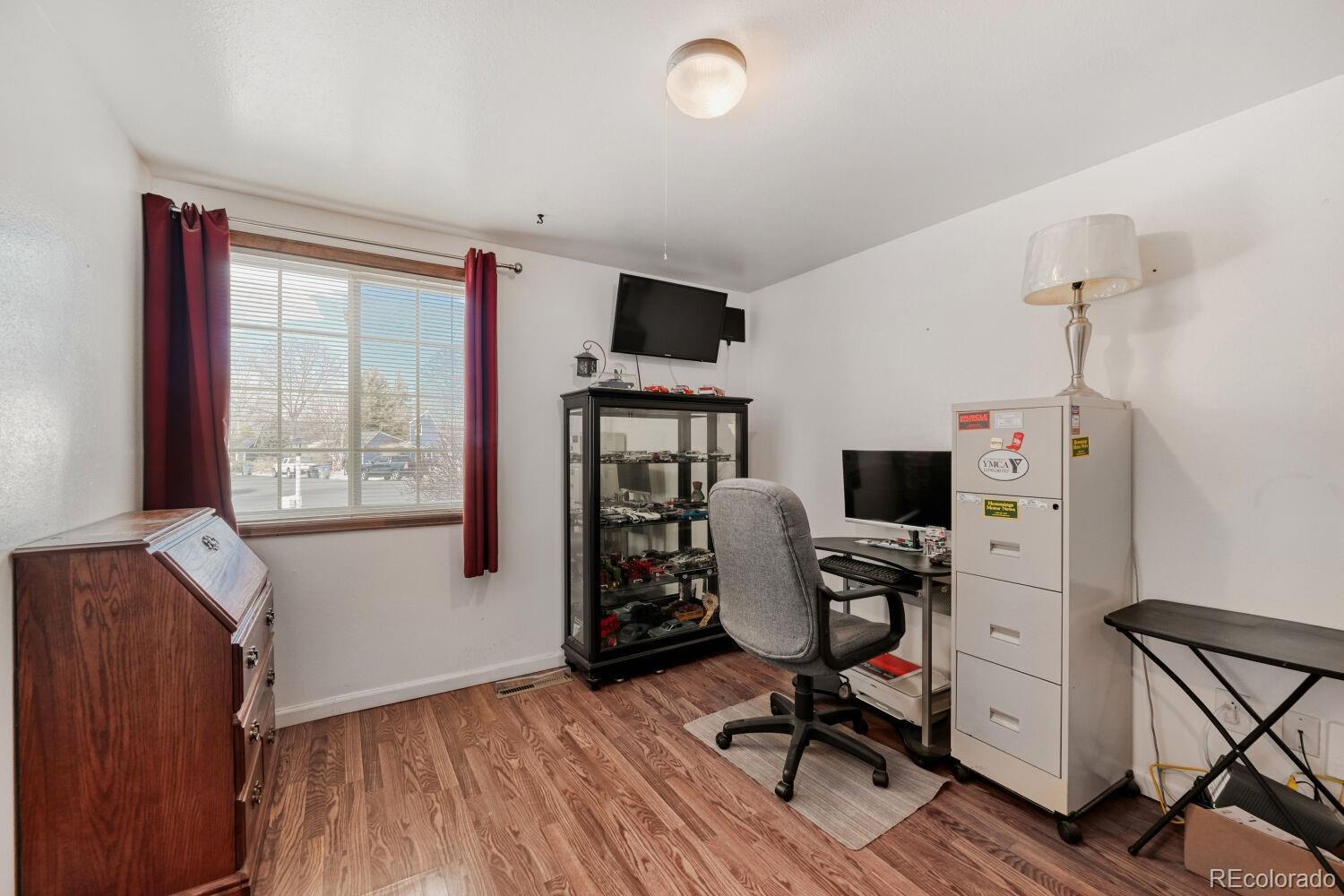 MLS Image #8 for 145  placer avenue,longmont, Colorado