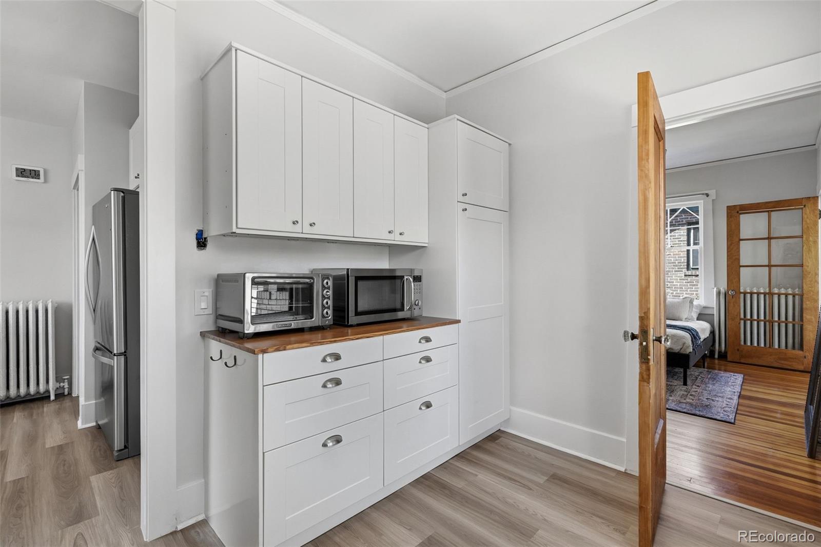 MLS Image #13 for 2326  clermont street,denver, Colorado