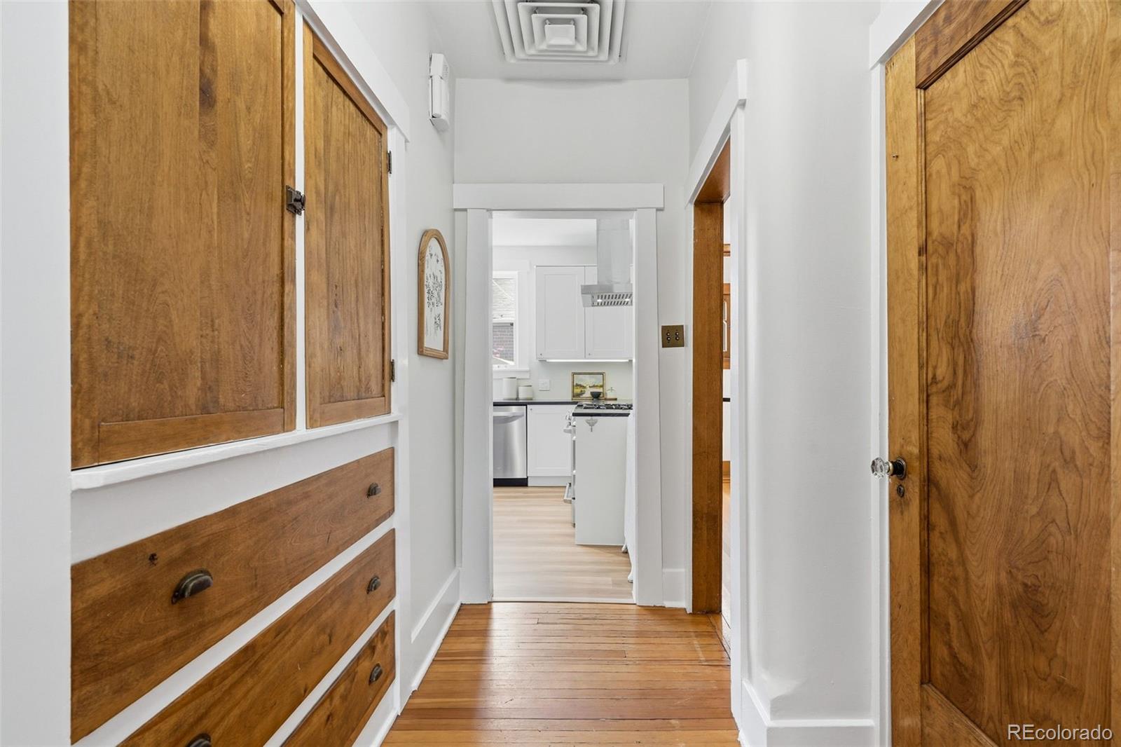 MLS Image #14 for 2326  clermont street,denver, Colorado