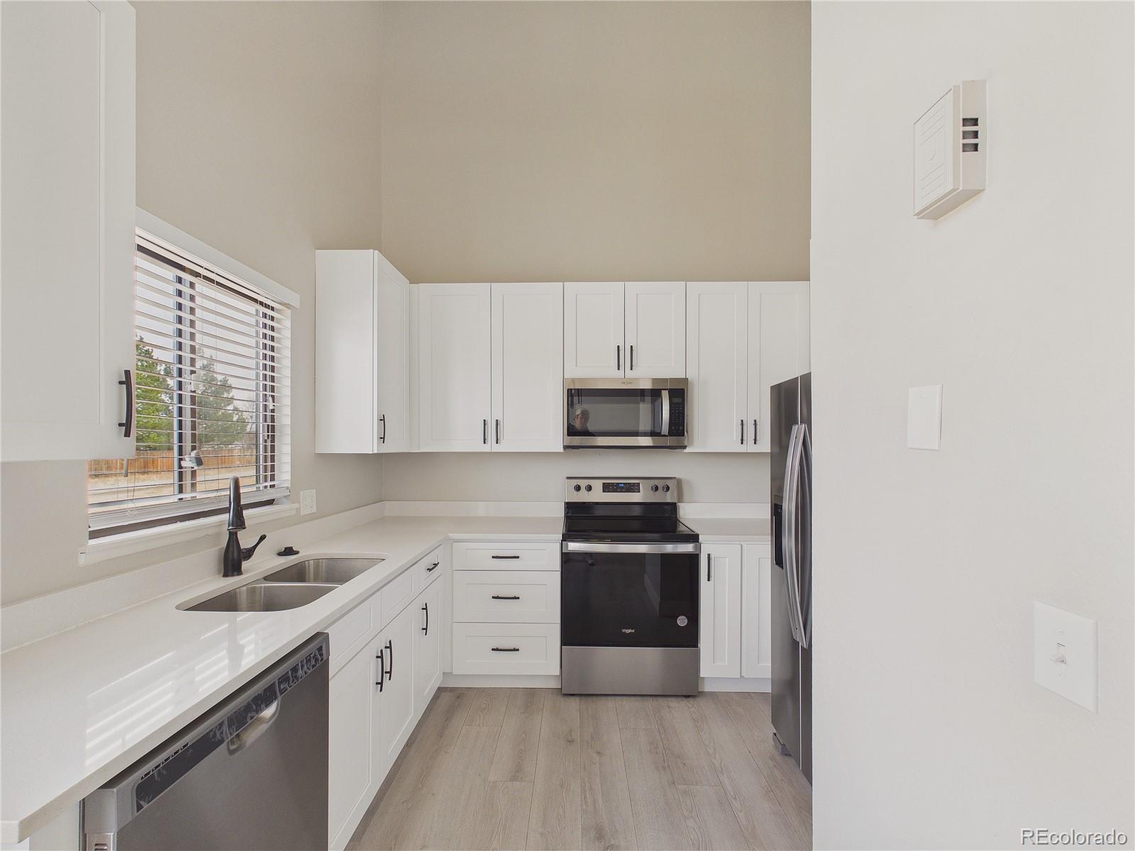 MLS Image #10 for 3752 s genoa circle,aurora, Colorado