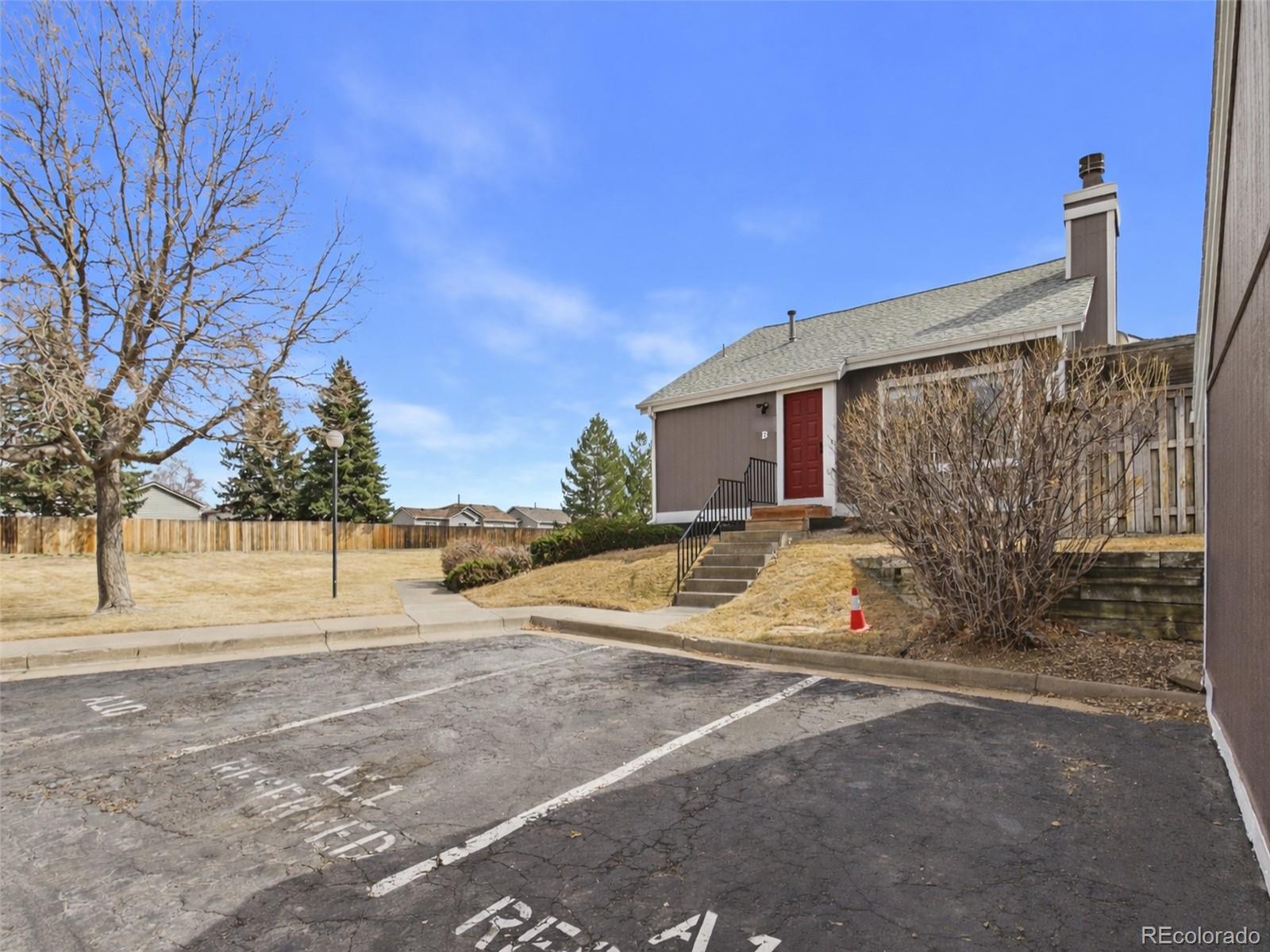 MLS Image #38 for 3752 s genoa circle,aurora, Colorado