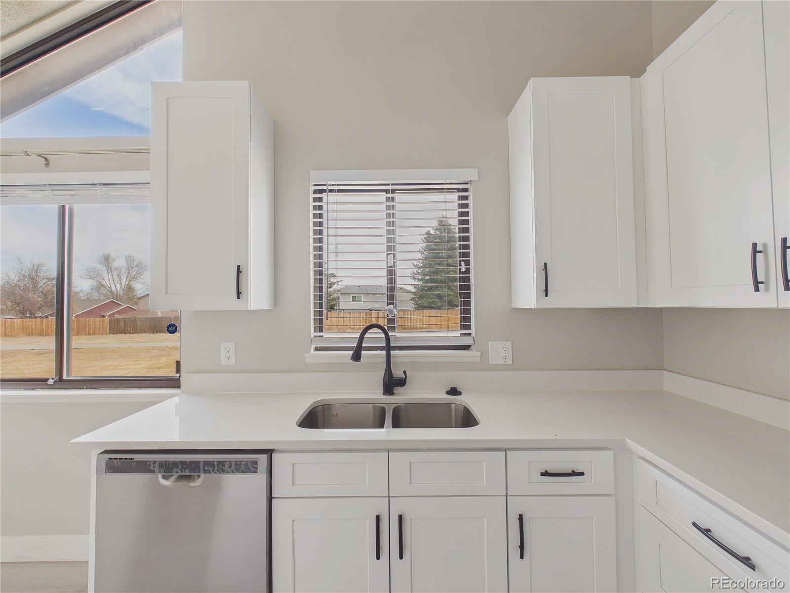 MLS Image #9 for 3752 s genoa circle,aurora, Colorado
