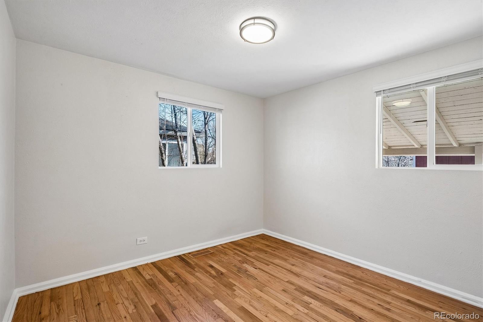 MLS Image #10 for 2558 s vine street,denver, Colorado