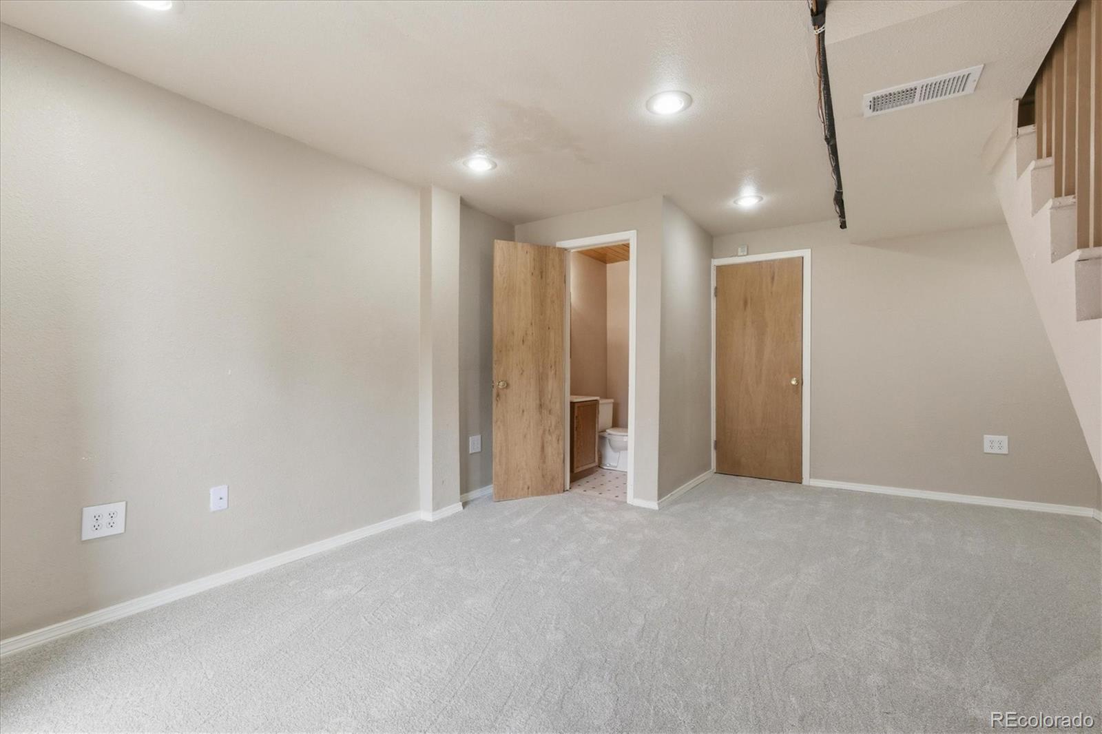 MLS Image #18 for 10661 w dartmouth avenue,lakewood, Colorado