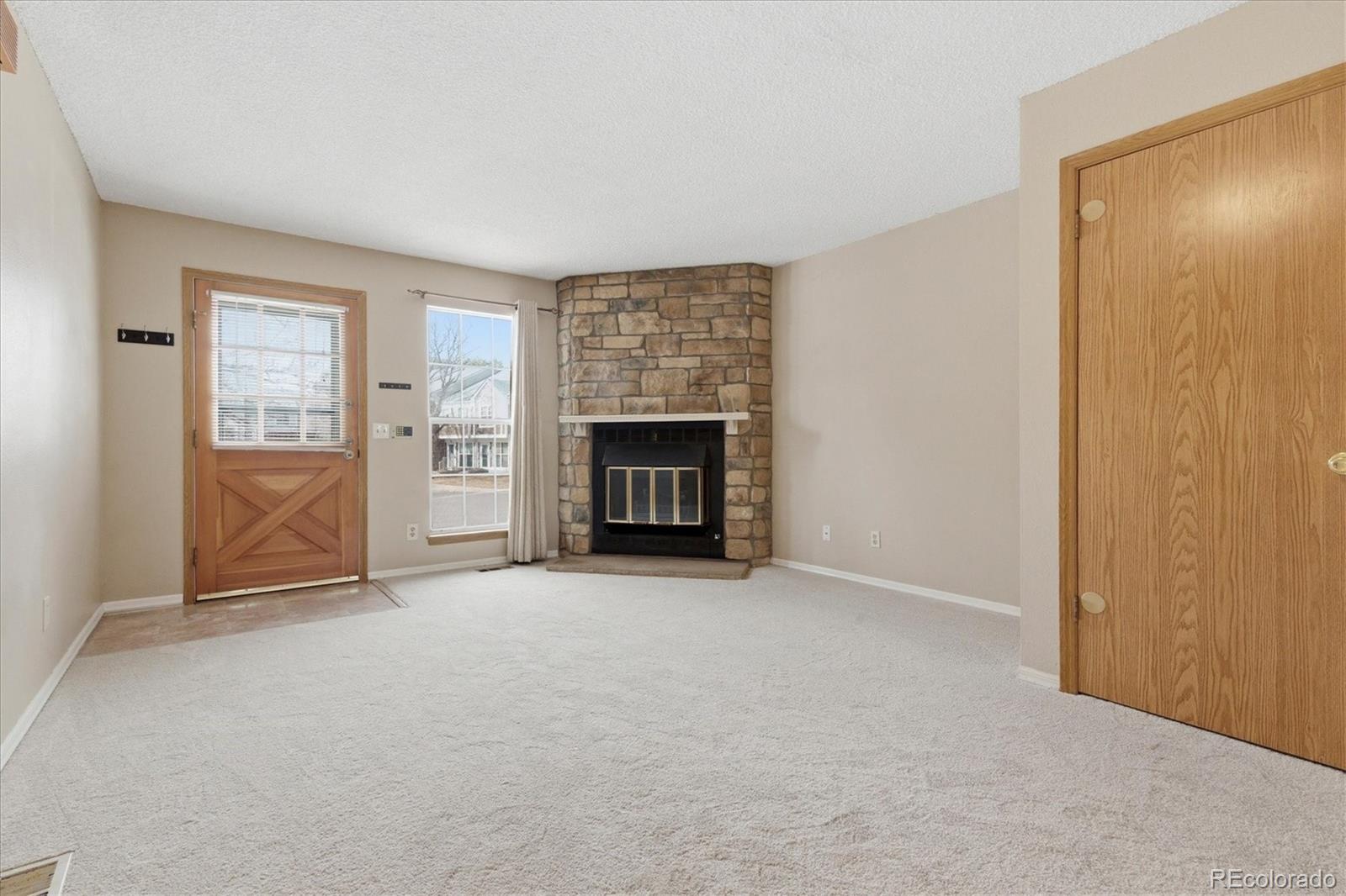 MLS Image #5 for 10661 w dartmouth avenue,lakewood, Colorado