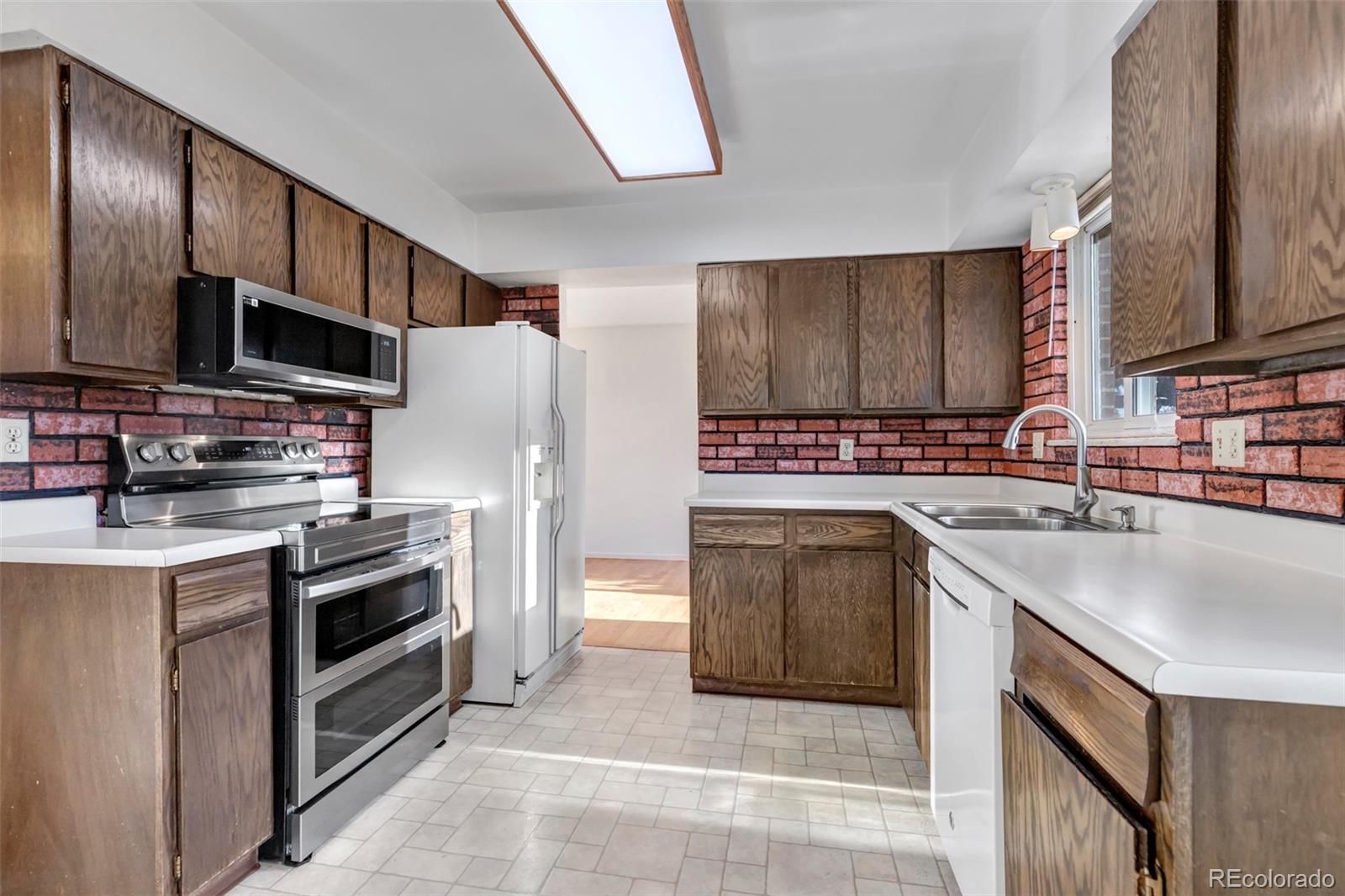 MLS Image #13 for 9305  utica street,westminster, Colorado
