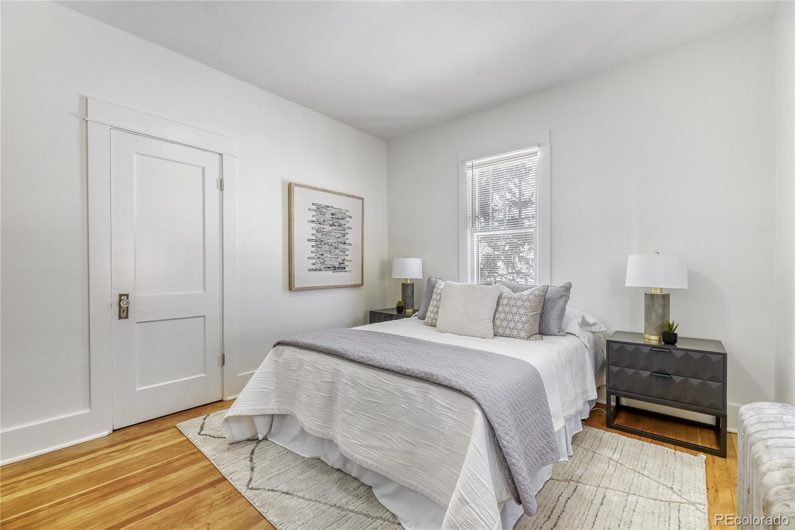 MLS Image #11 for 355 s clarkson street,denver, Colorado