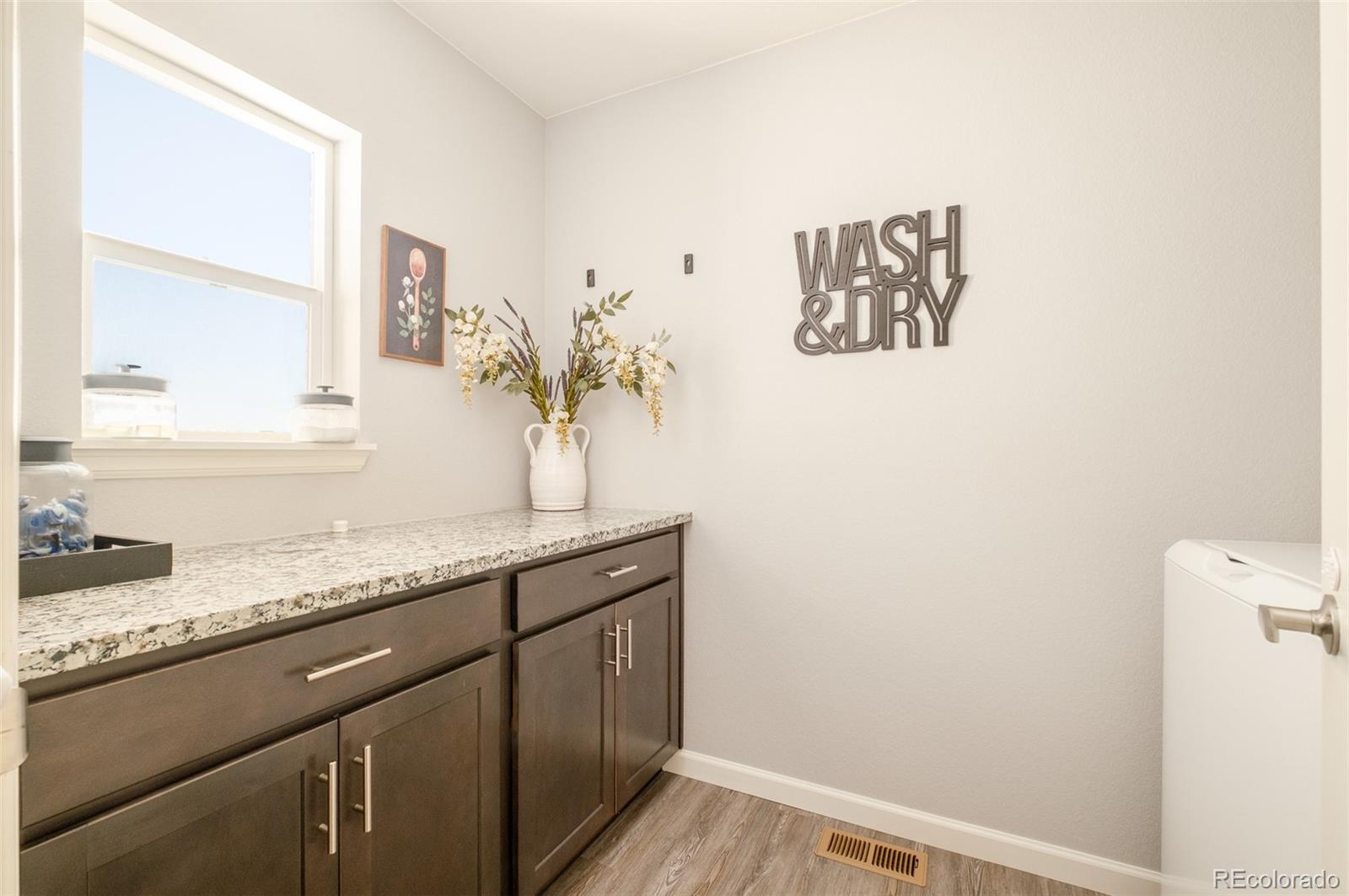 MLS Image #24 for 7911  navajo street,denver, Colorado
