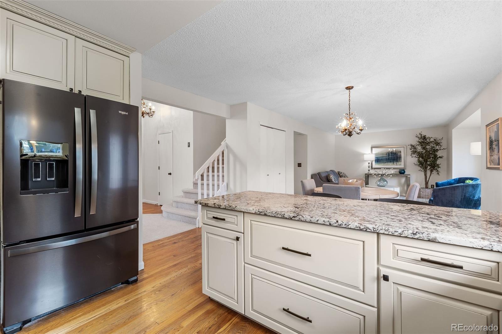 MLS Image #10 for 5571 s youngfield street,littleton, Colorado