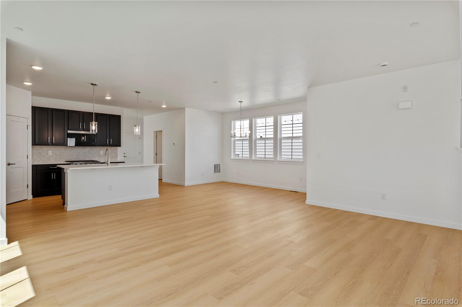 MLS Image #11 for 22  waterford street,erie, Colorado