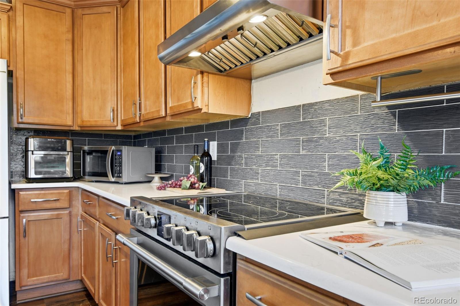 MLS Image #12 for 7819 w grand avenue,littleton, Colorado