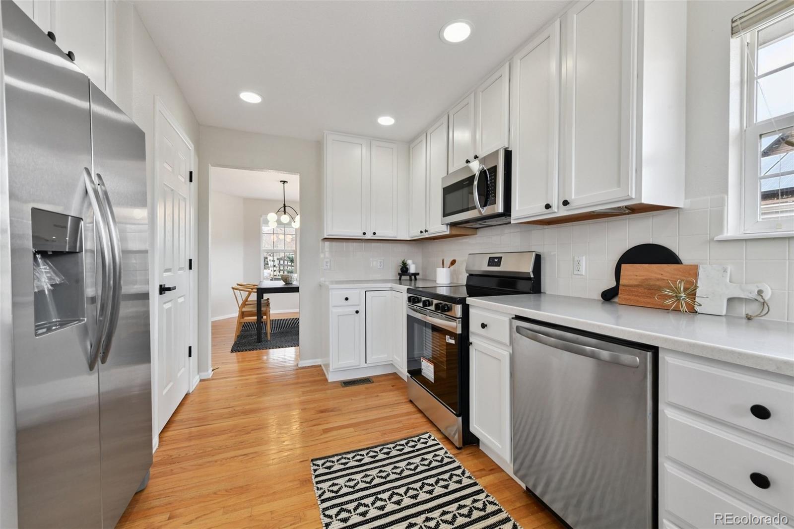 MLS Image #5 for 7962 s buchanan way,aurora, Colorado