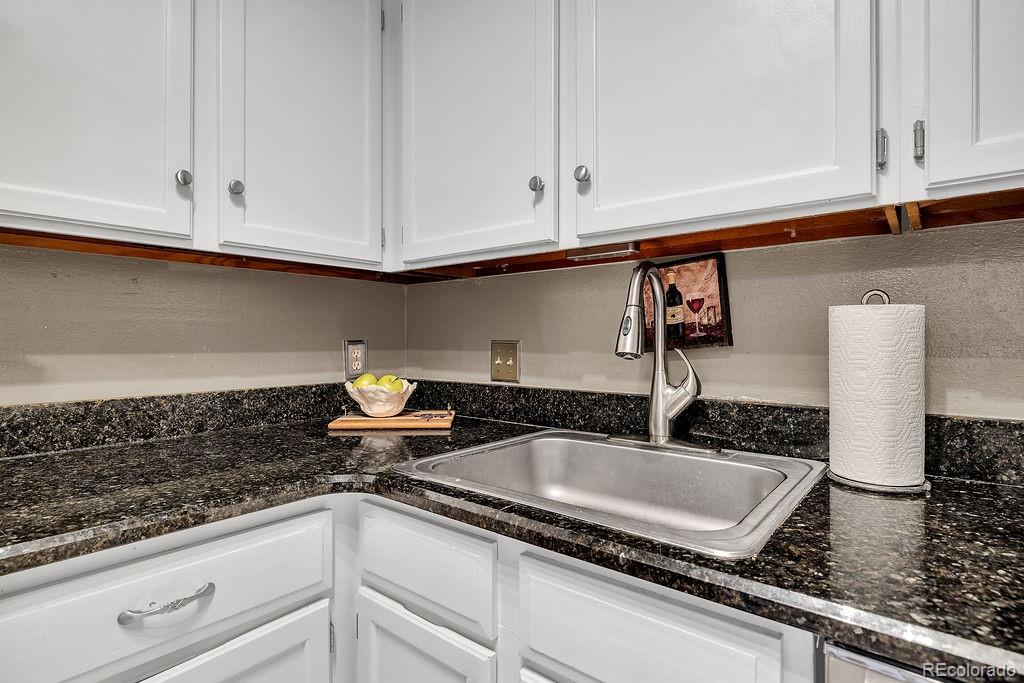 MLS Image #4 for 211  wright street 307,lakewood, Colorado
