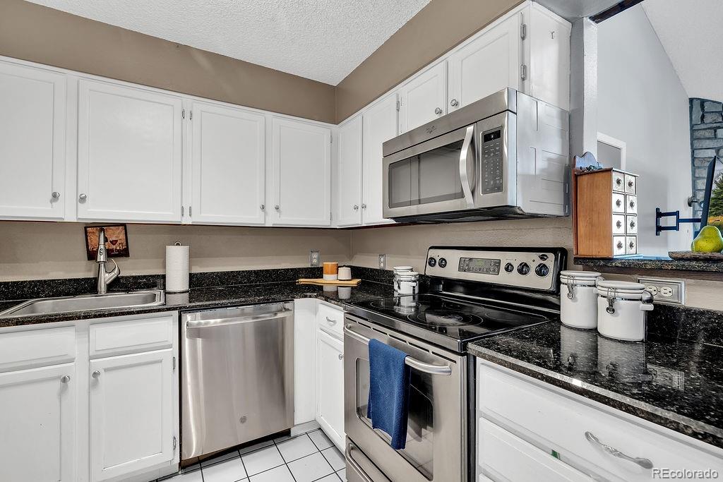 MLS Image #6 for 211  wright street 307,lakewood, Colorado