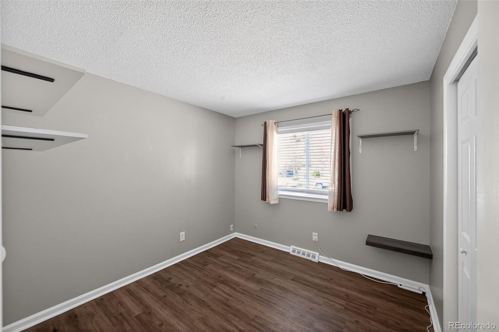 MLS Image #11 for 830 s wheeling street,aurora, Colorado