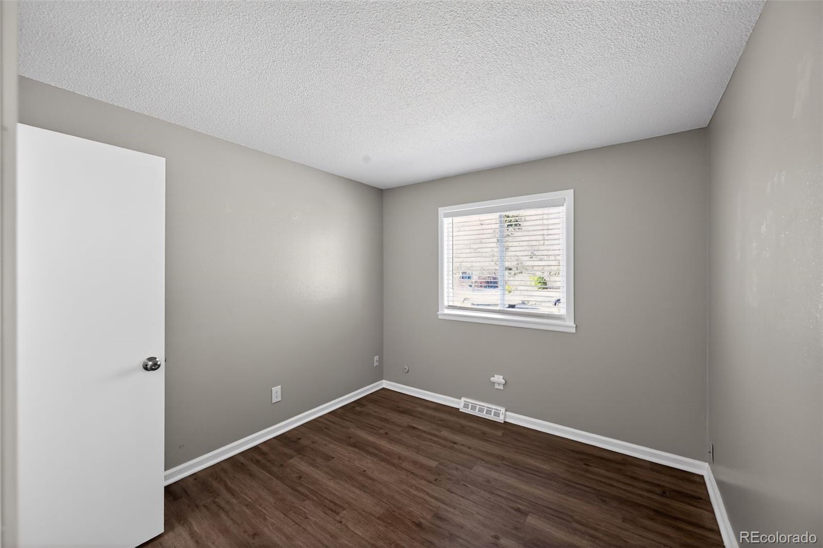 MLS Image #16 for 830 s wheeling street,aurora, Colorado