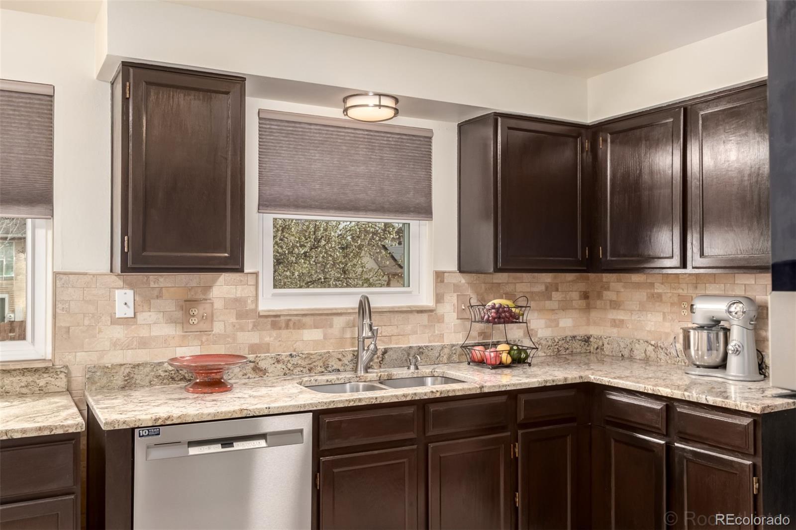 MLS Image #12 for 3960 s argonne way,aurora, Colorado