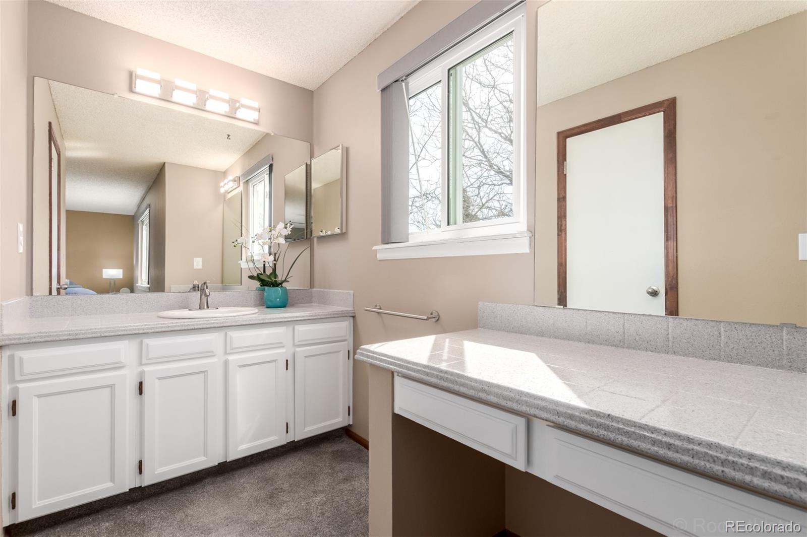 MLS Image #16 for 3960 s argonne way,aurora, Colorado