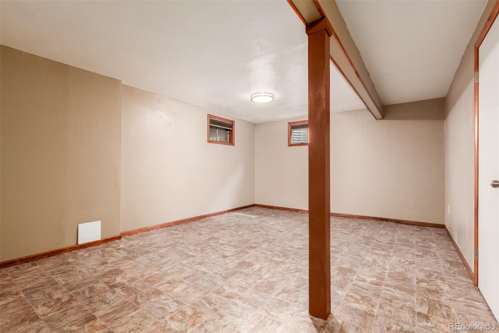 MLS Image #29 for 3960 s argonne way,aurora, Colorado