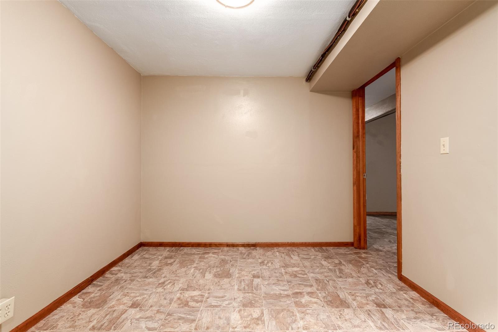 MLS Image #31 for 3960 s argonne way,aurora, Colorado