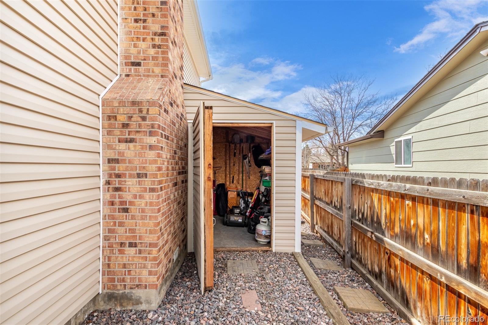 MLS Image #42 for 3960 s argonne way,aurora, Colorado
