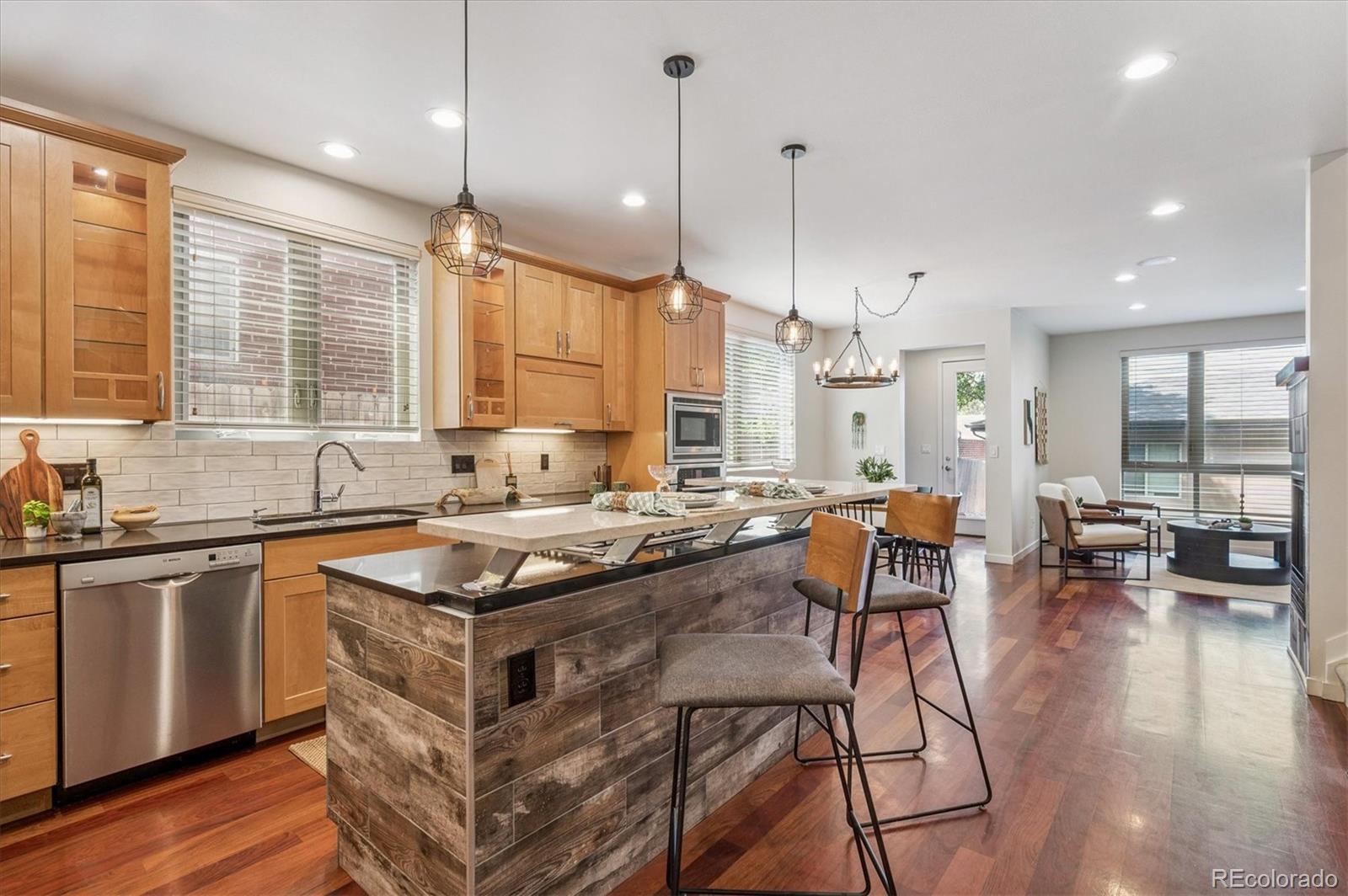 MLS Image #5 for 2157 s logan street,denver, Colorado