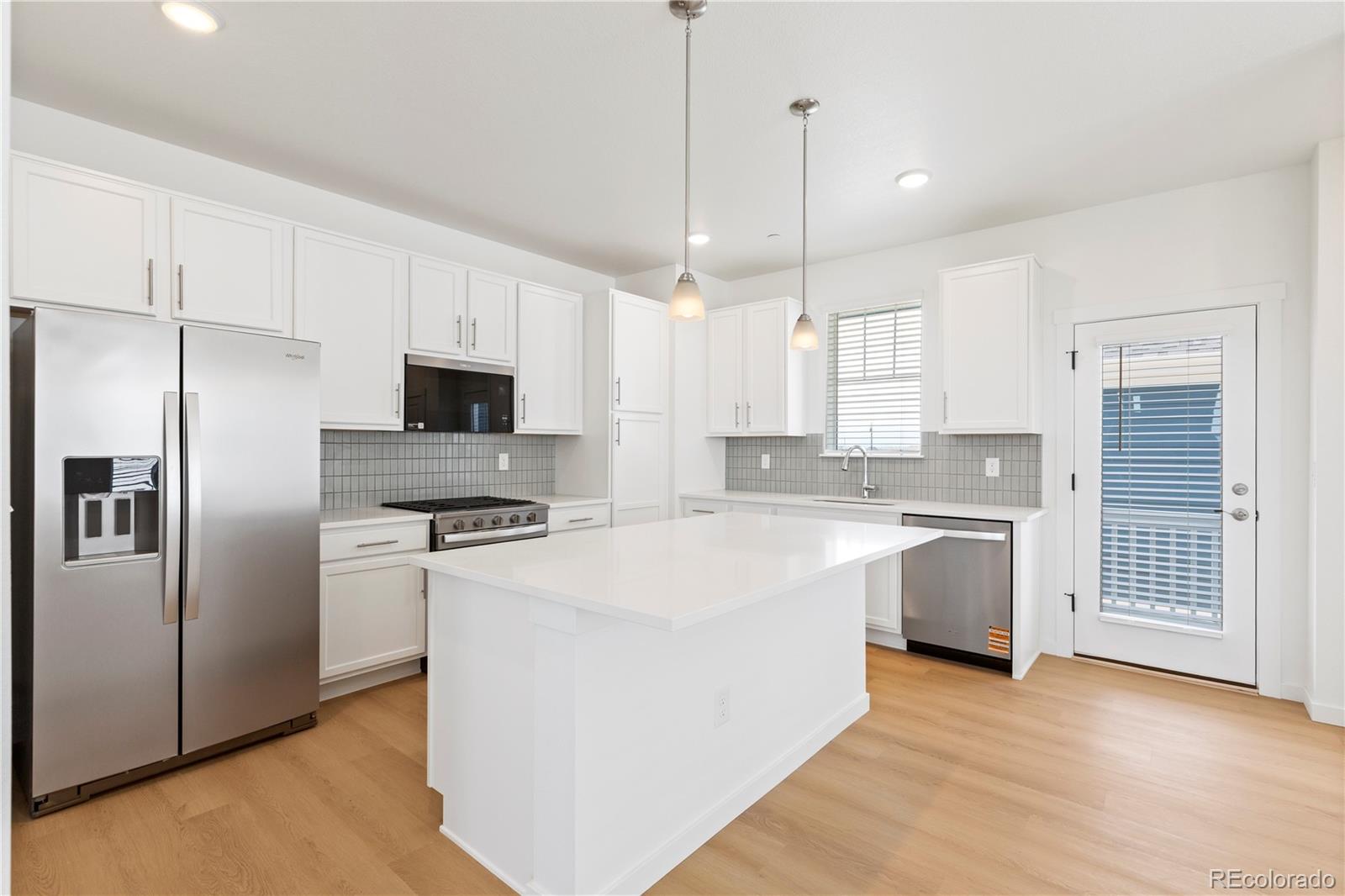 MLS Image #12 for 54  waterford street,erie, Colorado