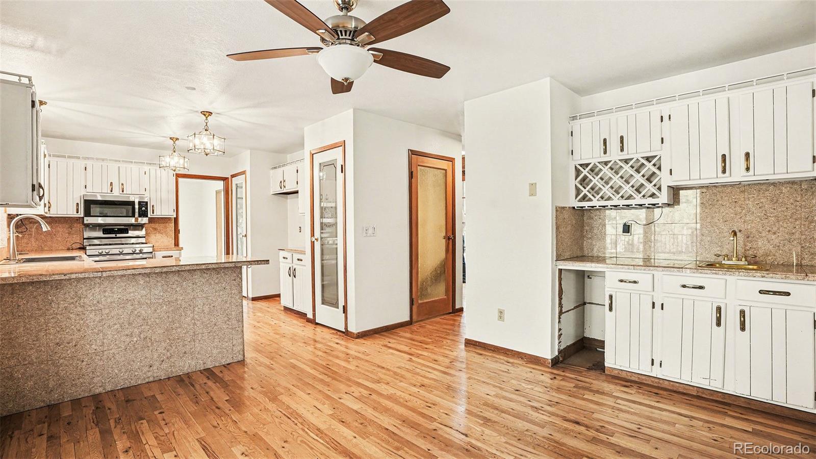 MLS Image #10 for 623  weston road,larkspur, Colorado