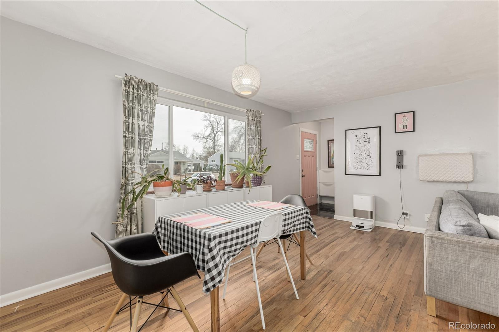 MLS Image #5 for 2505 s king street,denver, Colorado