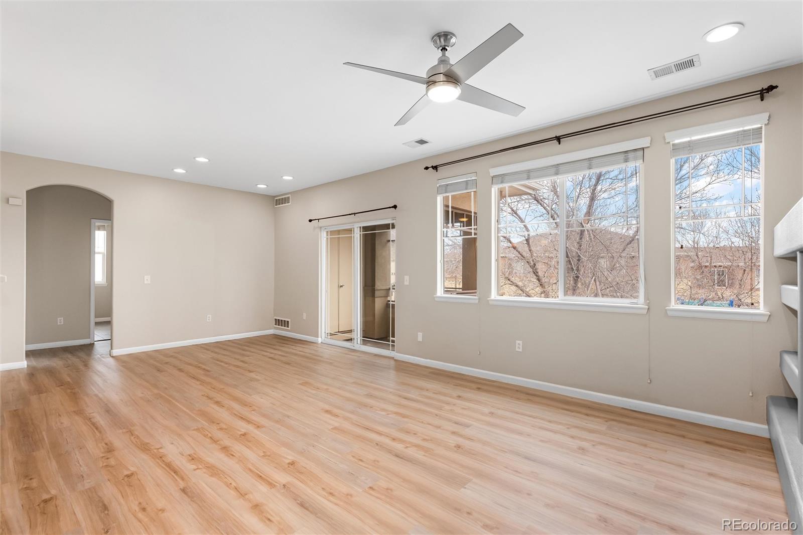 MLS Image #14 for 847 e 98th avenue 1802,thornton, Colorado