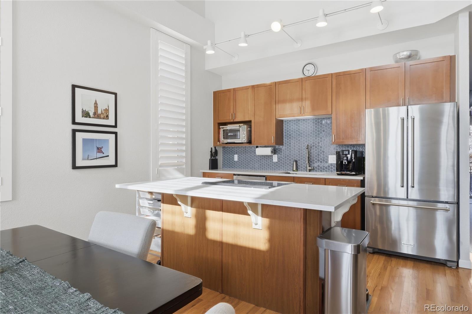 MLS Image #13 for 7525 e 1st place 1012,denver, Colorado
