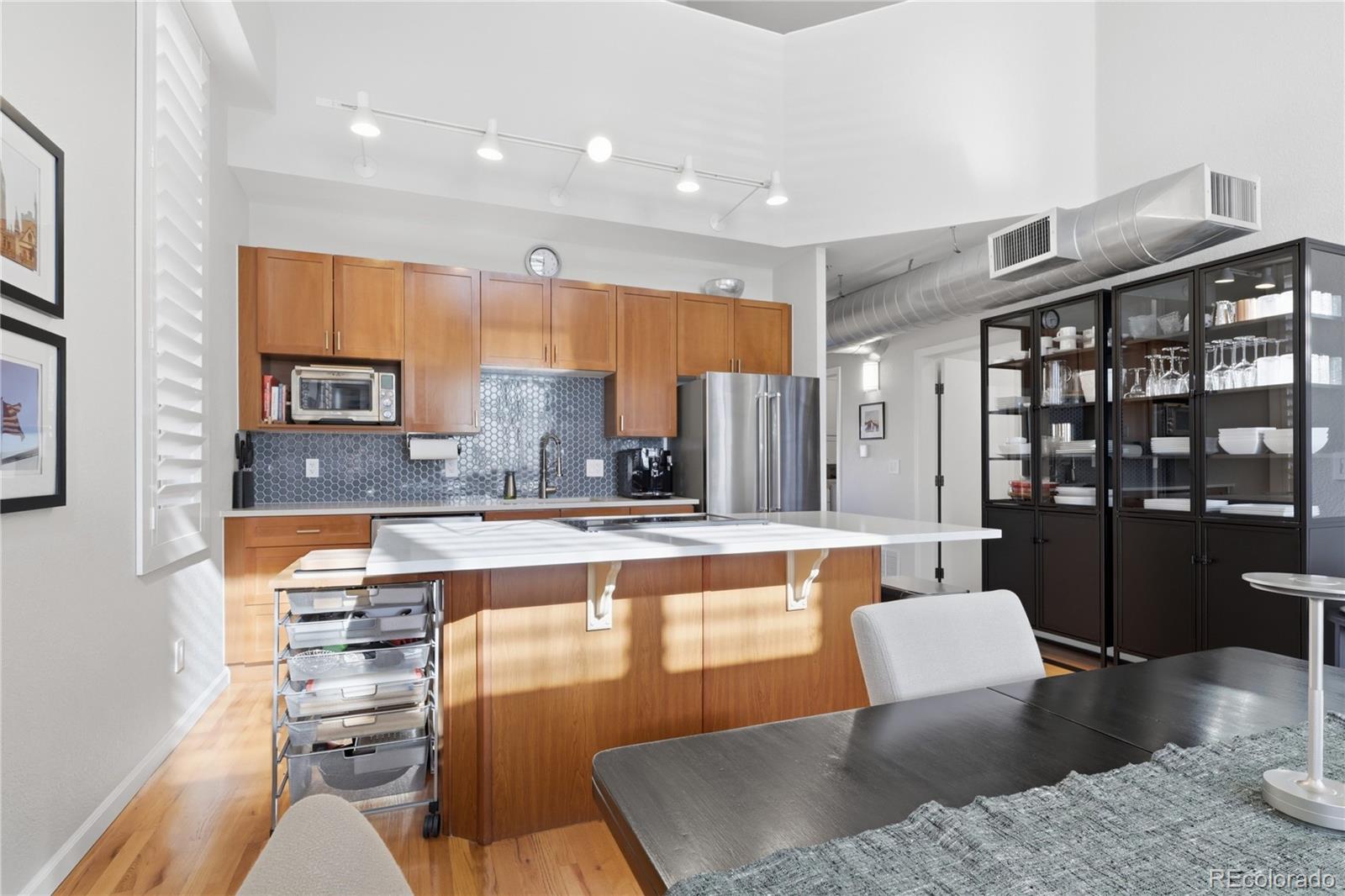 MLS Image #14 for 7525 e 1st place 1012,denver, Colorado