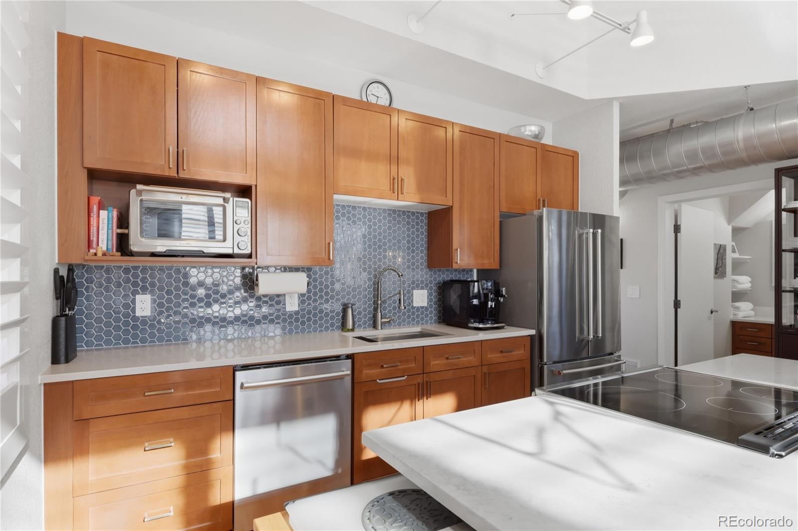 MLS Image #15 for 7525 e 1st place 1012,denver, Colorado