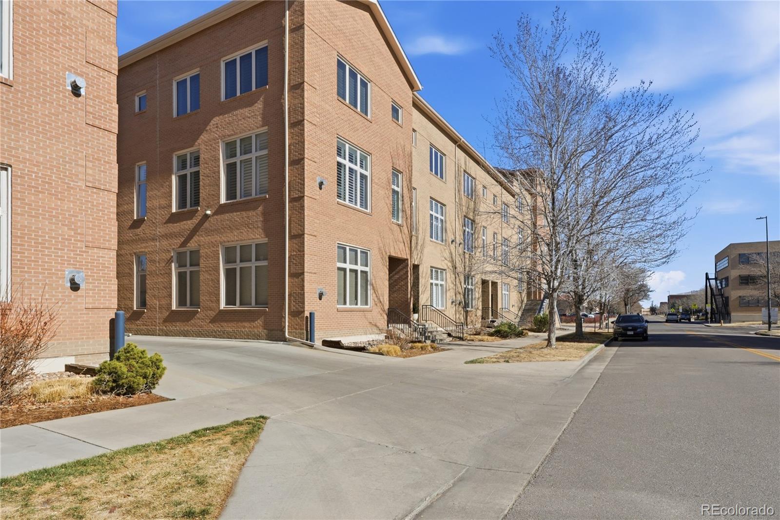 MLS Image #41 for 7525 e 1st place 1012,denver, Colorado