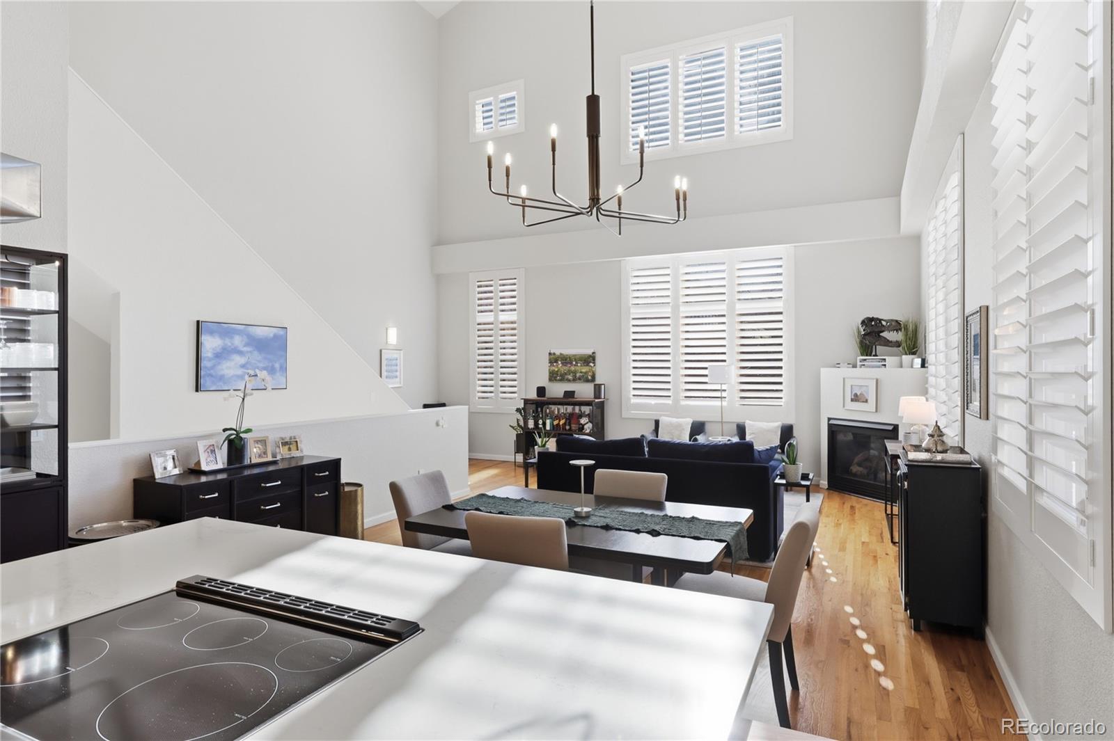 MLS Image #5 for 7525 e 1st place 1012,denver, Colorado