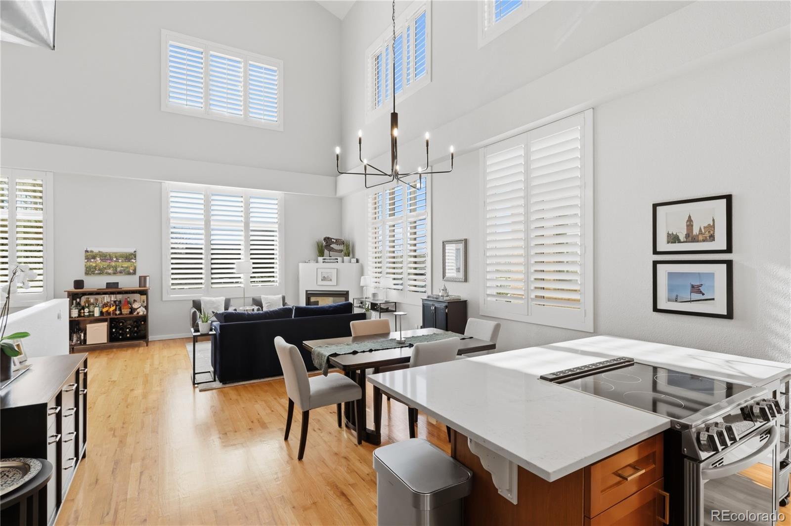 MLS Image #6 for 7525 e 1st place 1012,denver, Colorado