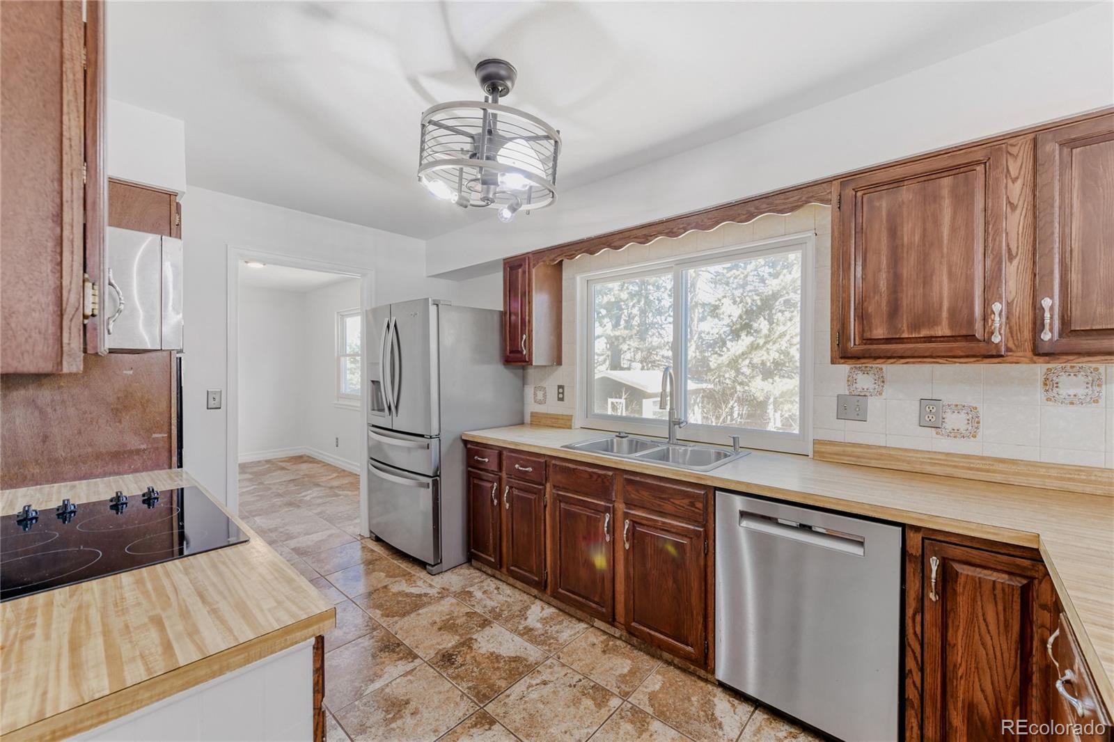 MLS Image #10 for 7574 s mount marcy ,littleton, Colorado