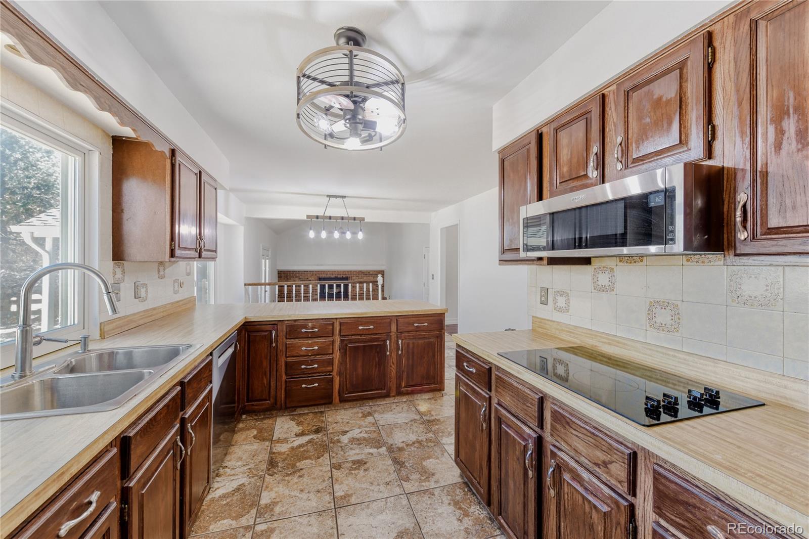 MLS Image #11 for 7574 s mount marcy ,littleton, Colorado