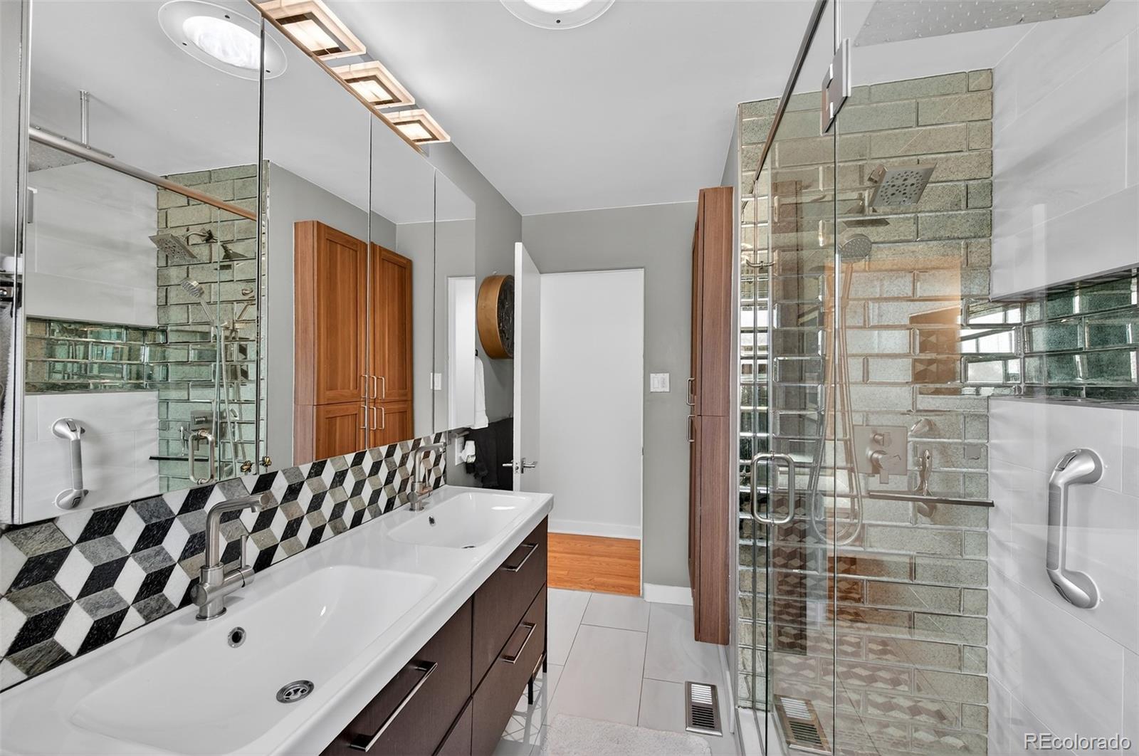 MLS Image #24 for 1301 n fairfax street,denver, Colorado