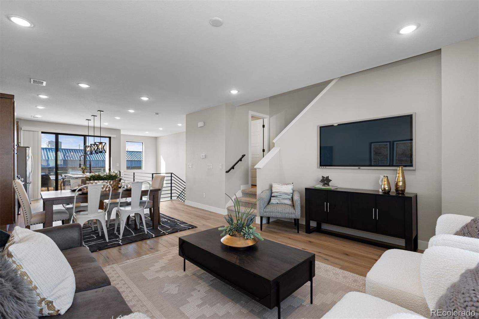 MLS Image #14 for 2074 s holly street 2,denver, Colorado