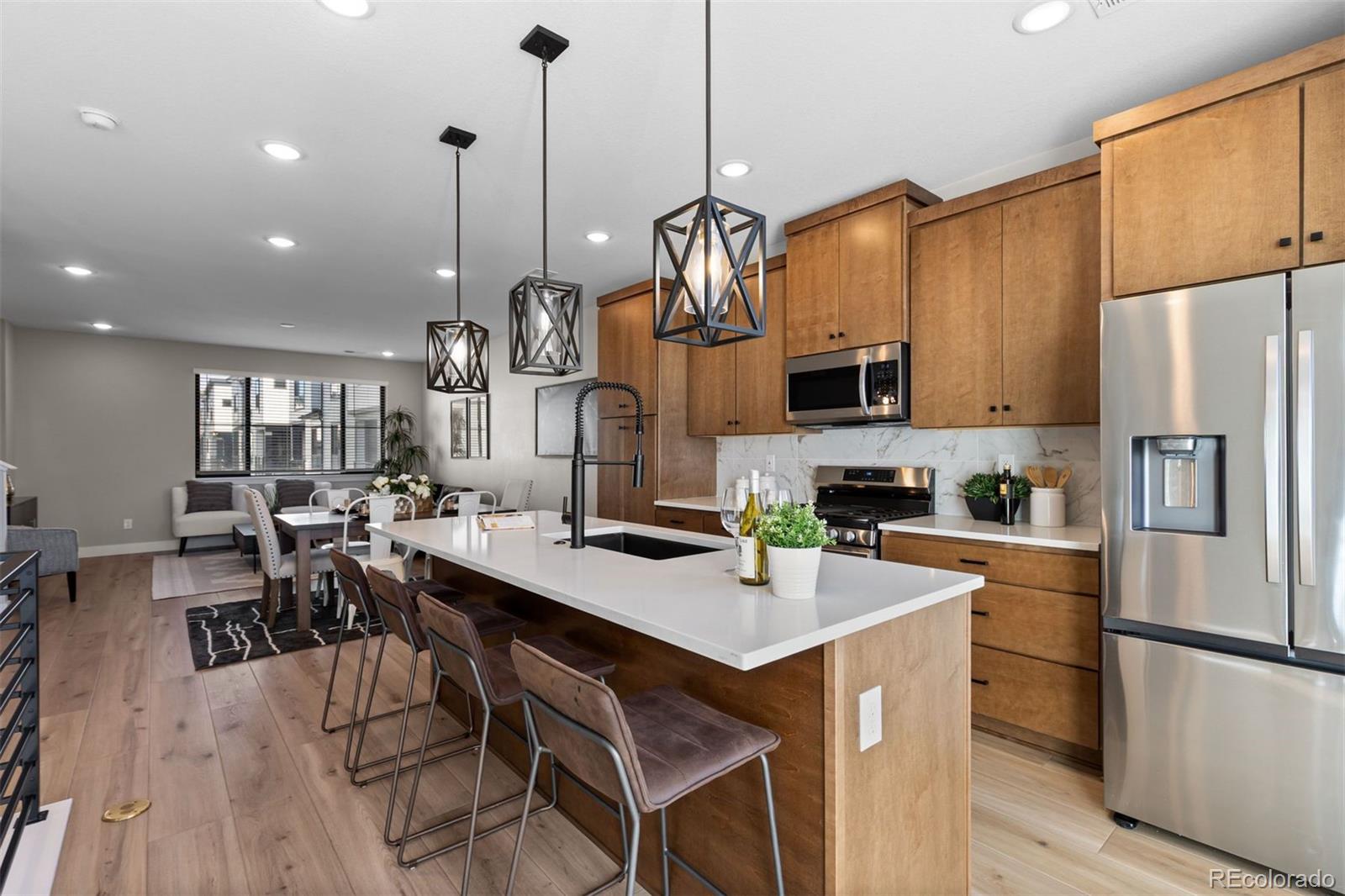 MLS Image #7 for 2074 s holly street 2,denver, Colorado