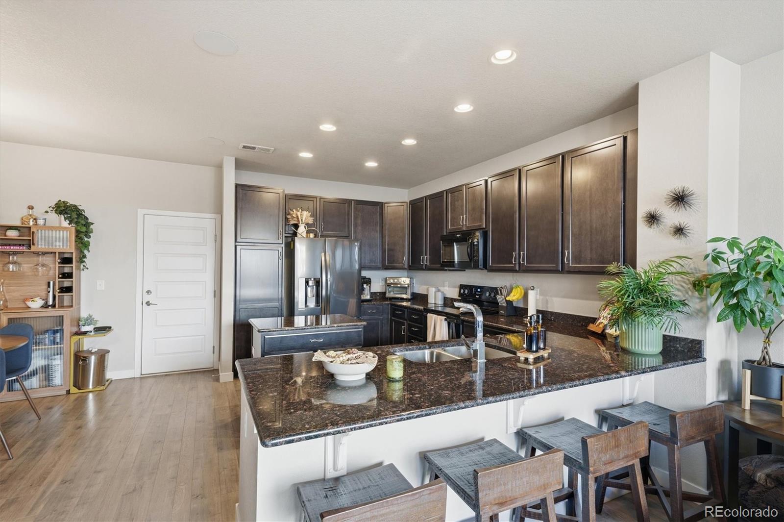 MLS Image #4 for 2064 w 66th avenue,denver, Colorado