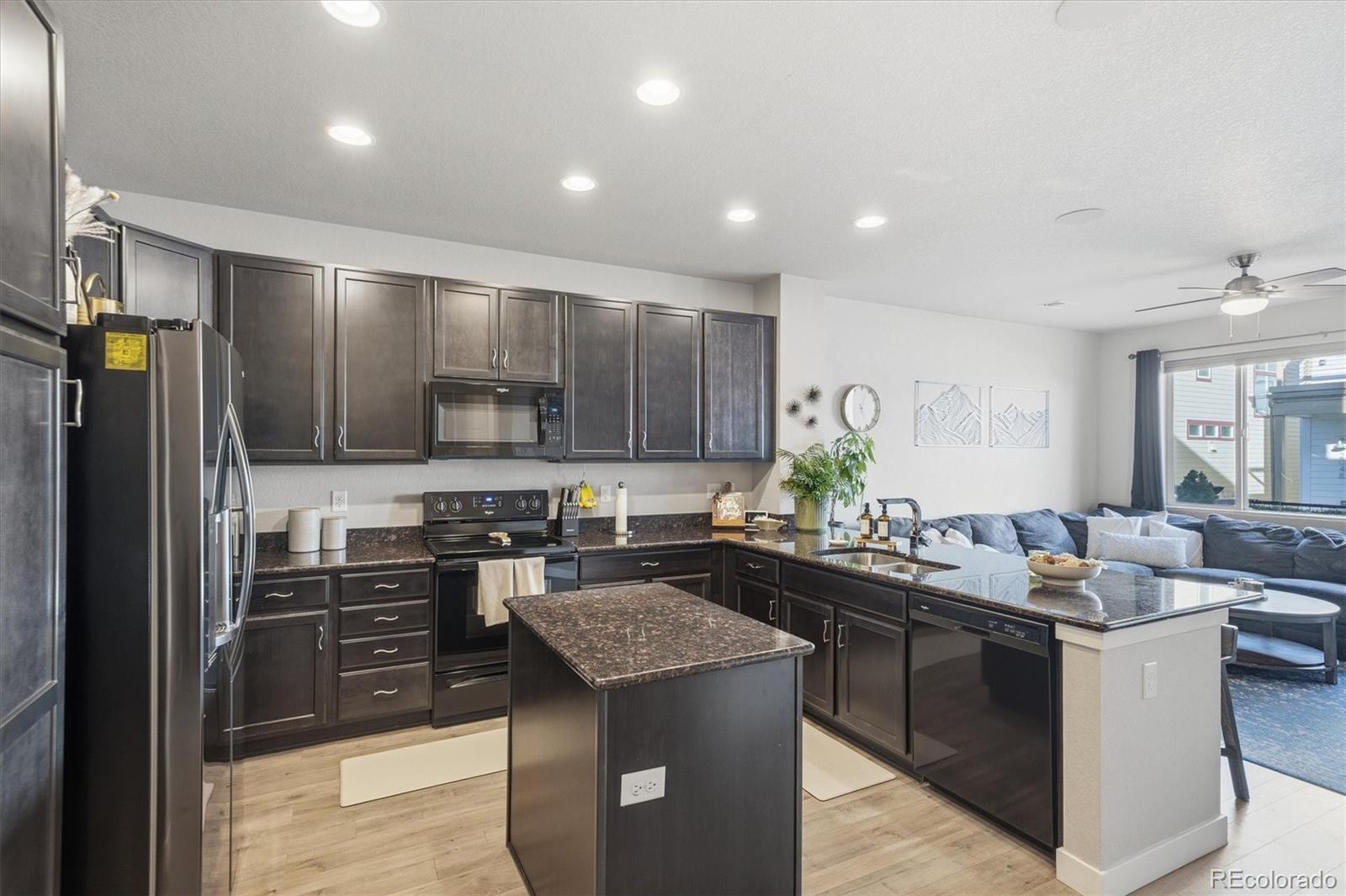 MLS Image #5 for 2064 w 66th avenue,denver, Colorado