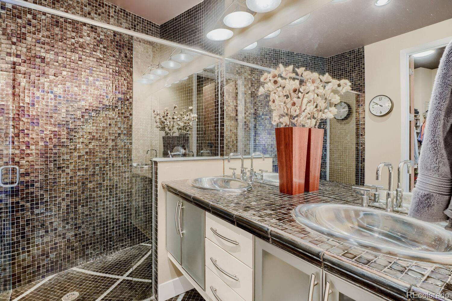 MLS Image #20 for 7921 e 29th avenue ,denver, Colorado