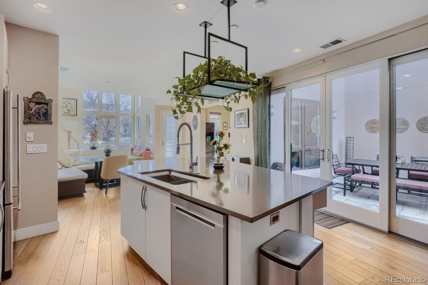 MLS Image #7 for 7921 e 29th avenue ,denver, Colorado
