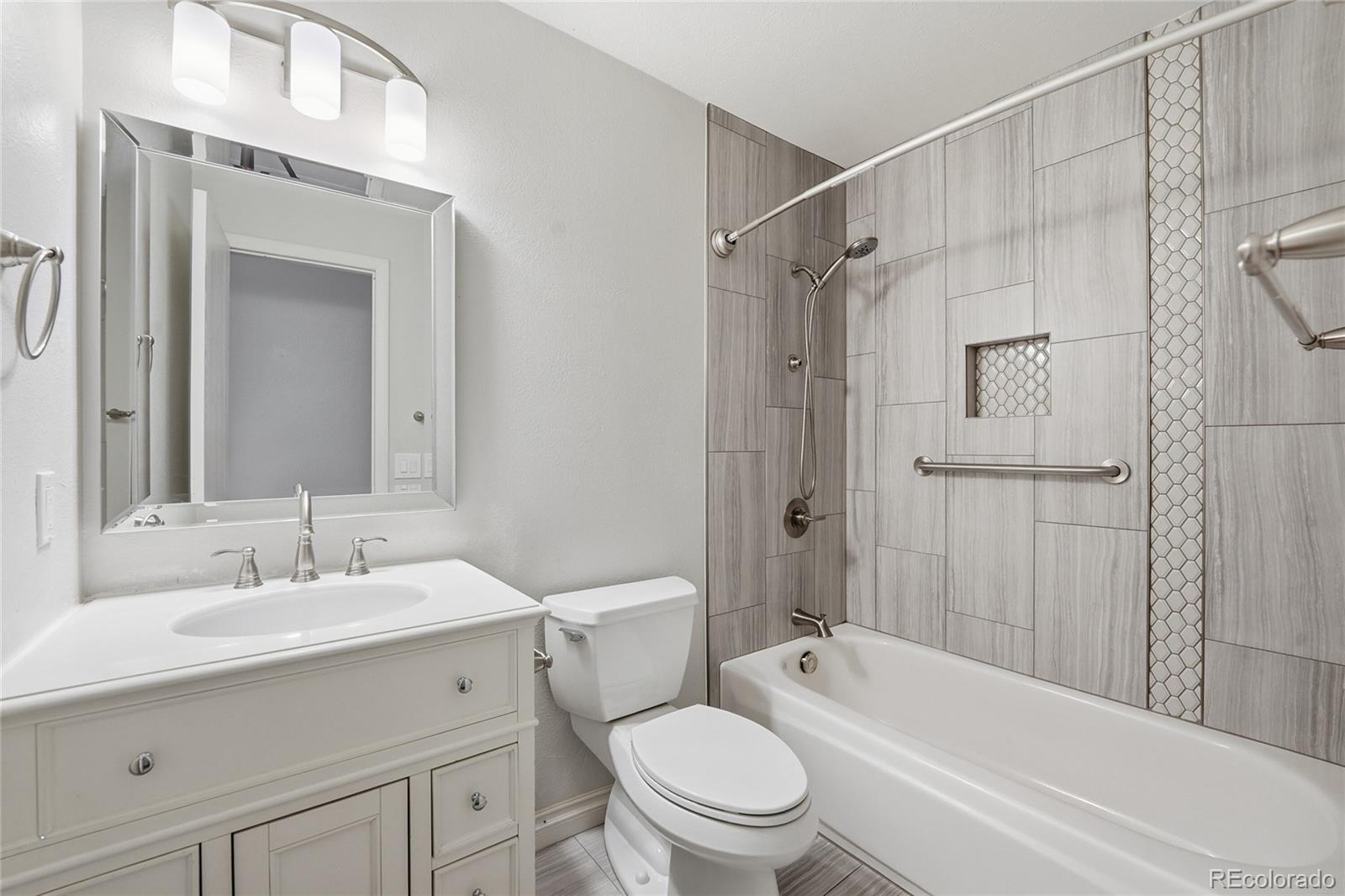 MLS Image #22 for 7414 w roxbury place,littleton, Colorado
